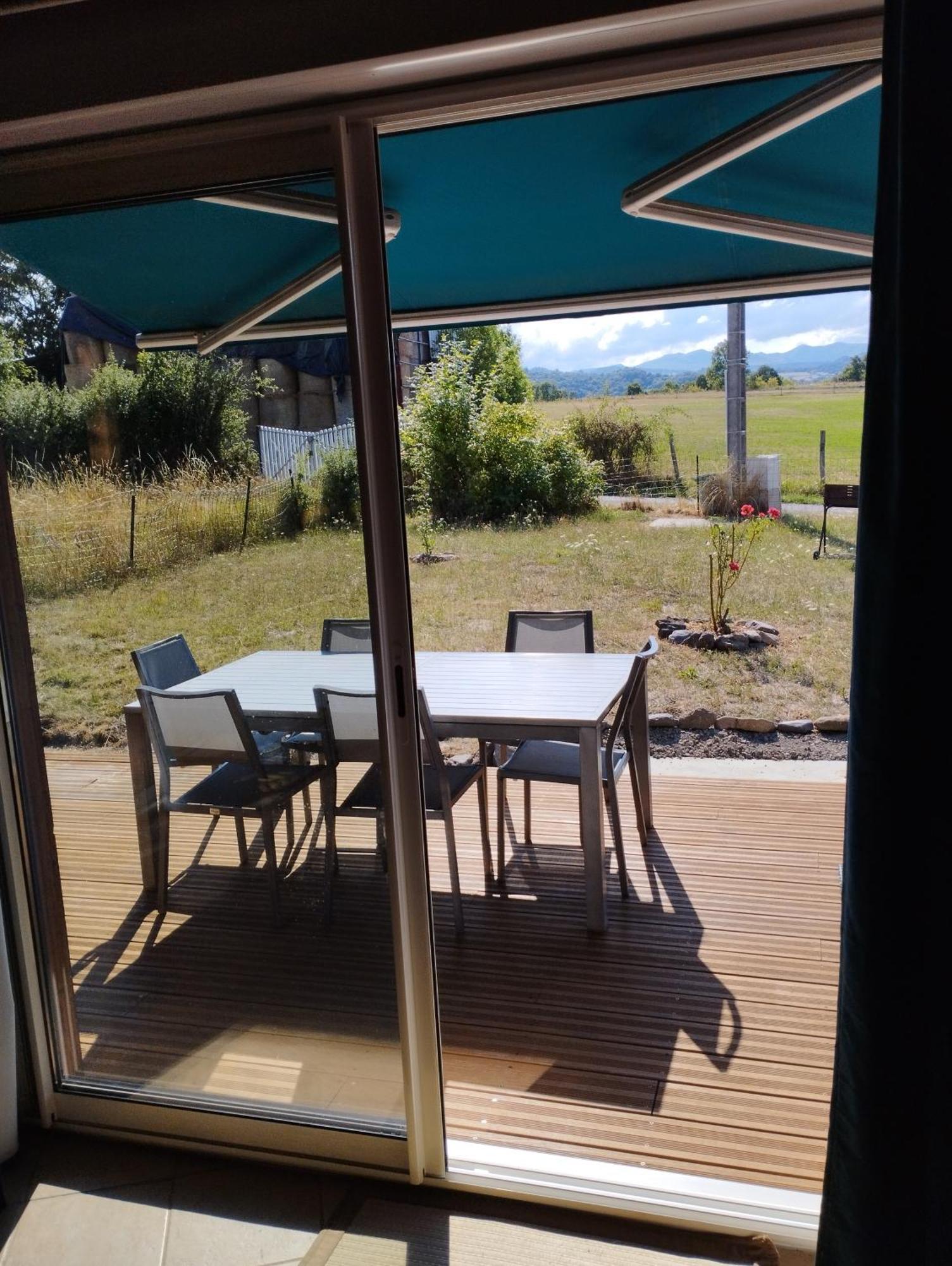 Chalet Les Adrets Du Sancy Saint-Diery Esterno foto