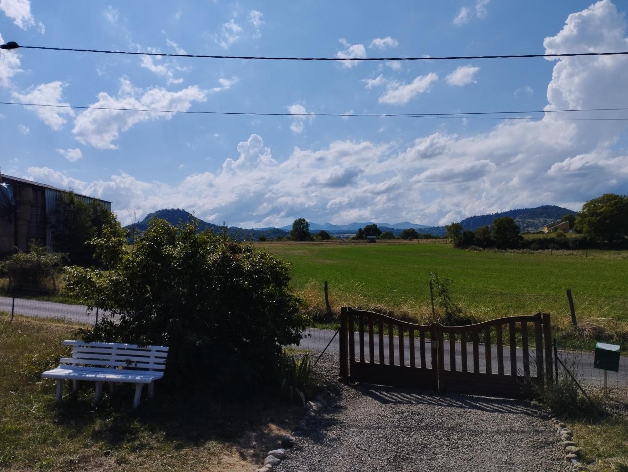 Chalet Les Adrets Du Sancy Saint-Diery Esterno foto